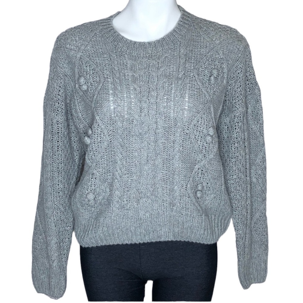 Kayla's Armoire gray crew neck sweater, NWT, medium
